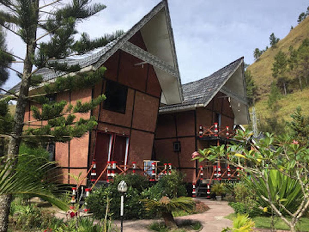Roman Sinasi Hotel Tongging Extérieur photo